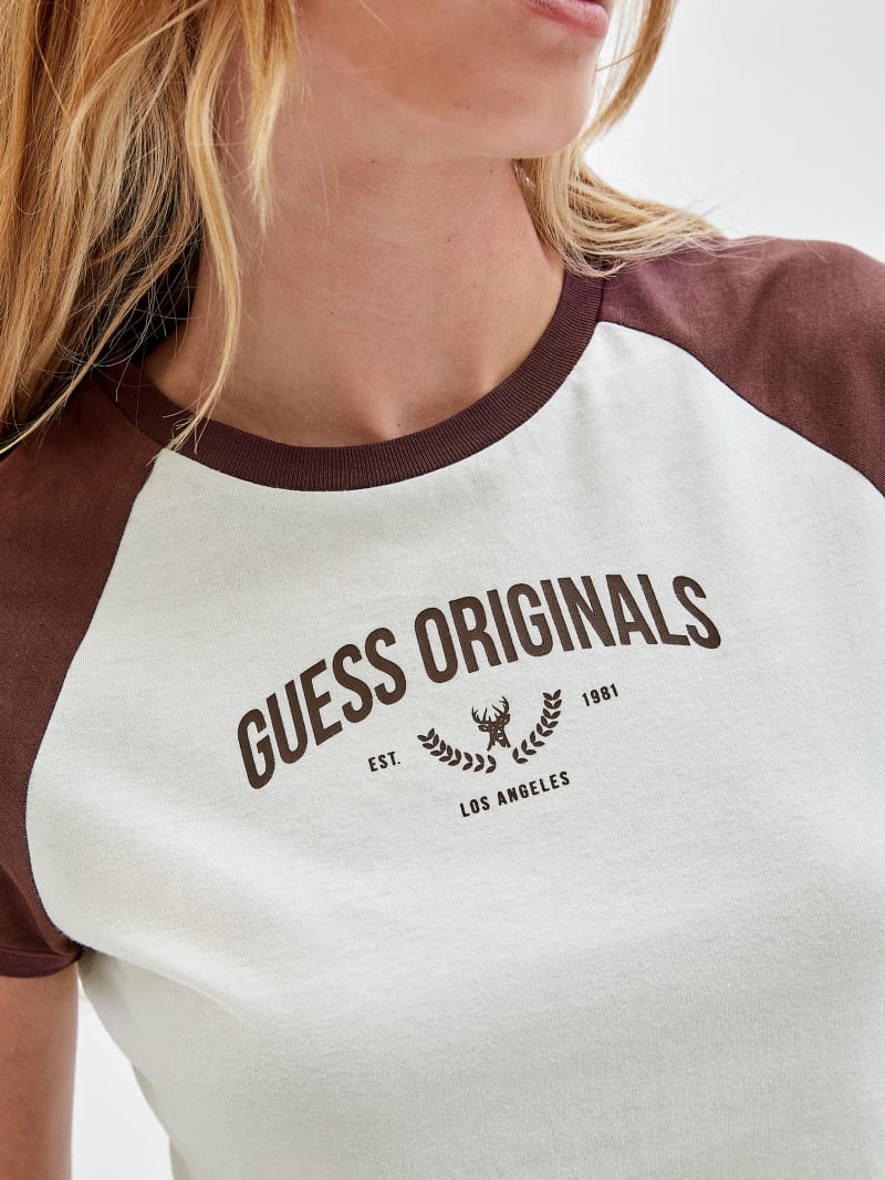 Guess GUESS Originals Raglan Crop Baby Tee - Sandy Shore Multi