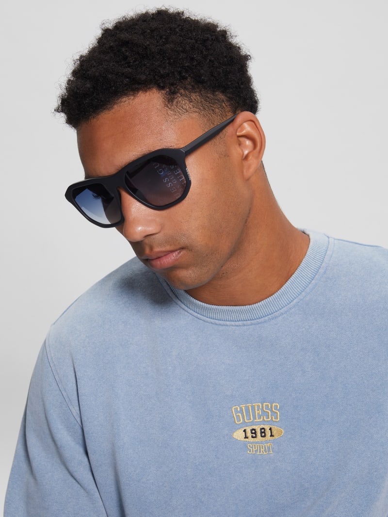 Guess Plastic Navigator Sunglasses - Dark Havana/Gradient Brn