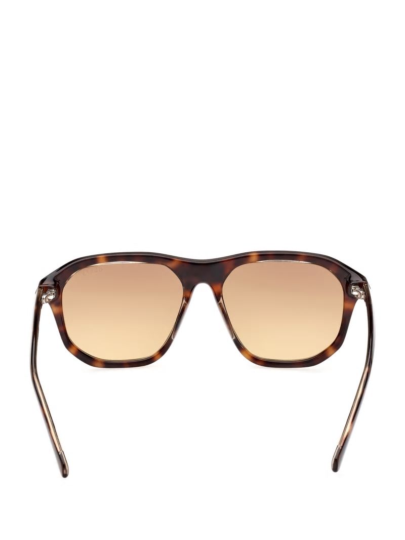 Guess Plastic Navigator Sunglasses - Dark Havana/Gradient Brn